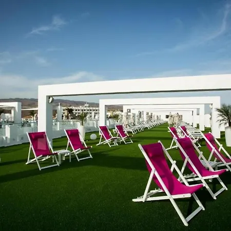 Deluxe Single Seaview With Half Board, Only Adults In Playa del Inglés