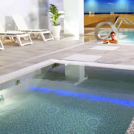 Deluxe Single Seaview With Half Board, Only Adults In Appartement *